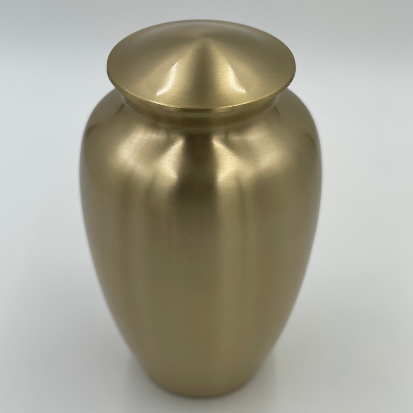 Classic Gold Urn