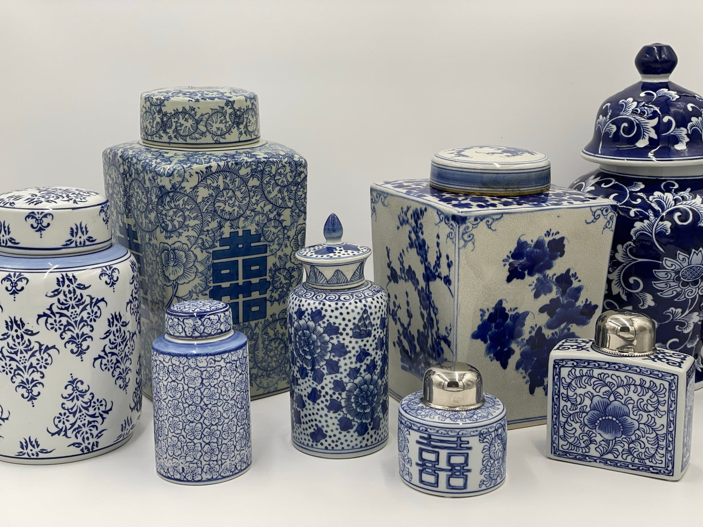 Sweet & Petite Cylinder Urn